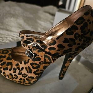 Leopard Print Stiletto Heels